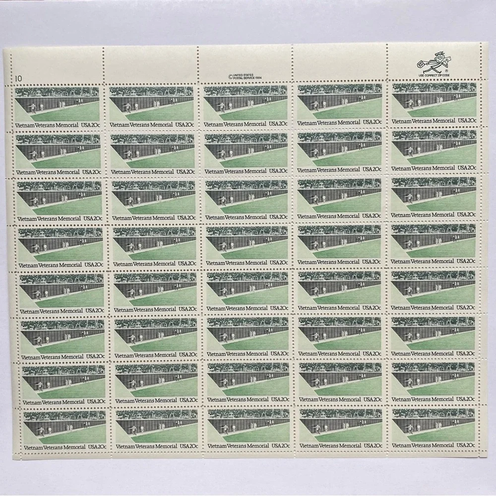 Vietnam Veterans Memorial Stamps Sheet of 40 20 Cents Scott # 2109 War Unhinged